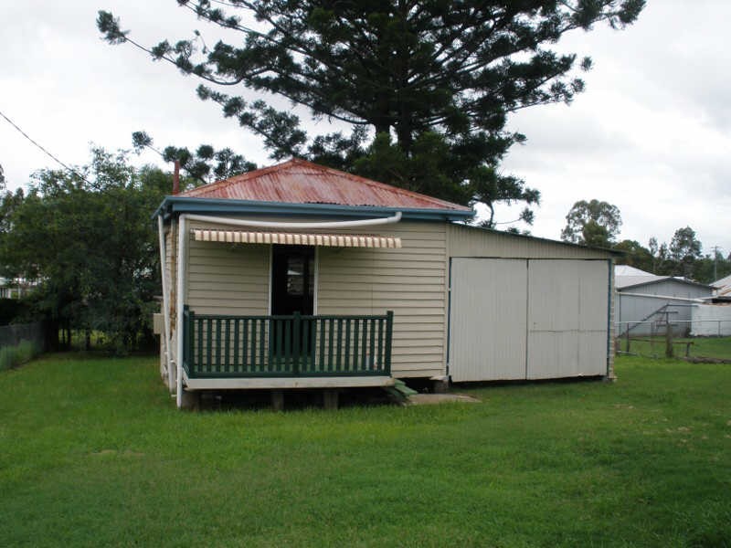 91 Pring Street, Wondai QLD 4606