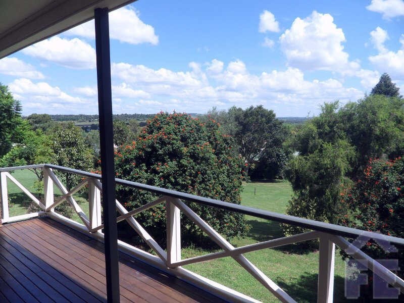5 Kathy Street, Kingaroy QLD 4610