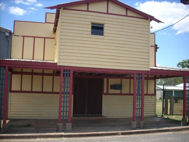 14 Main Street, Hivesville QLD 4612