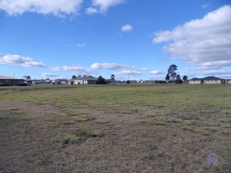 17-19 Premier Drive, Kingaroy QLD 4610