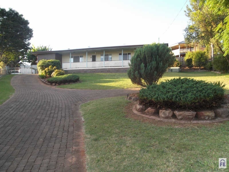 7 Neville Place, Kingaroy QLD 4610