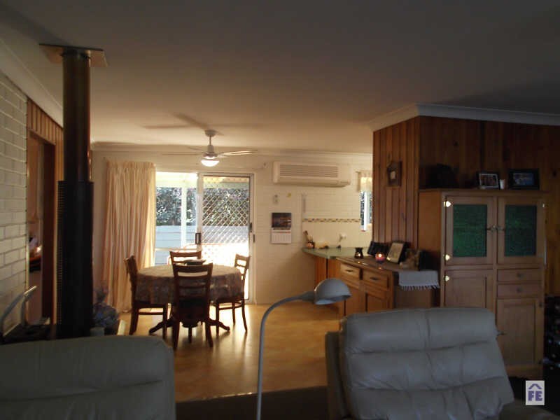 7 Neville Place, Kingaroy QLD 4610