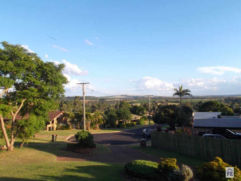 7 Neville Place, Kingaroy QLD 4610