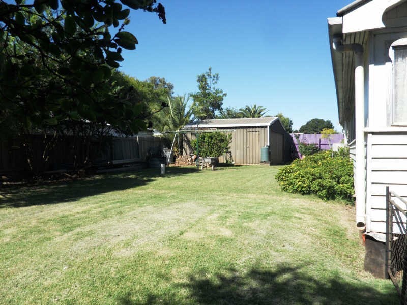 39 Knight Street, Kingaroy QLD 4610