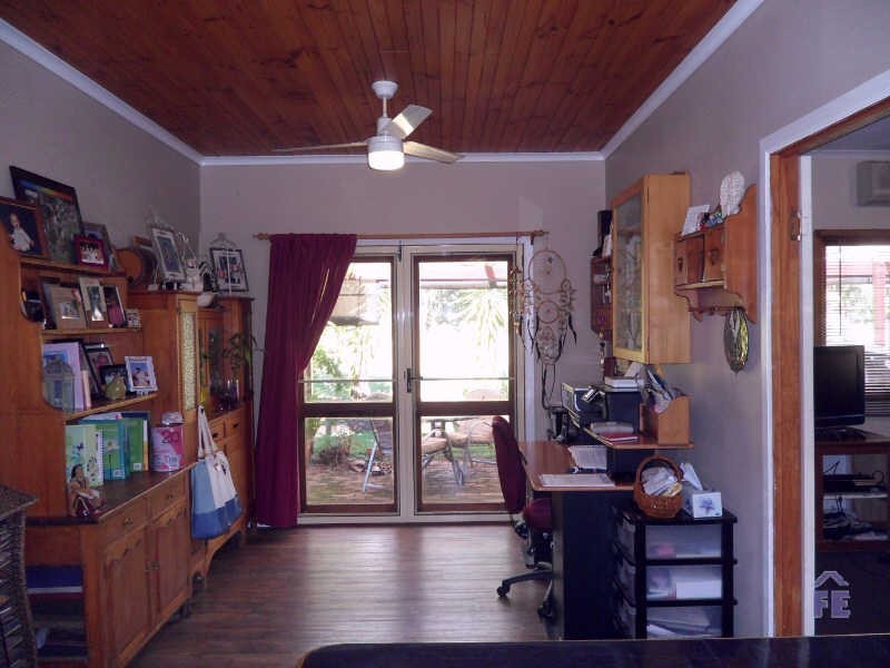 7 Tarong Drive, Kingaroy QLD 4610