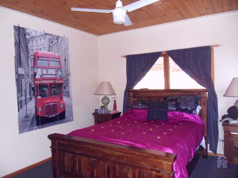 7 Tarong Drive, Kingaroy QLD 4610