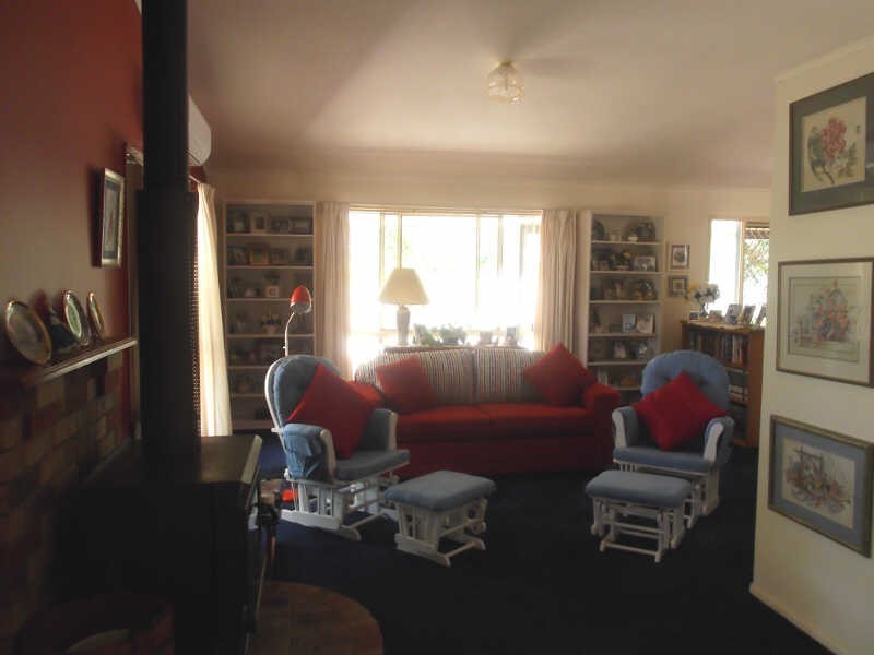 74 Harris Road, Kingaroy QLD 4610