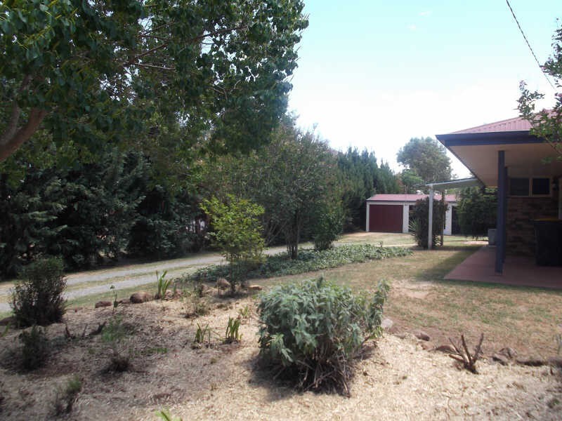 74 Harris Road, Kingaroy QLD 4610