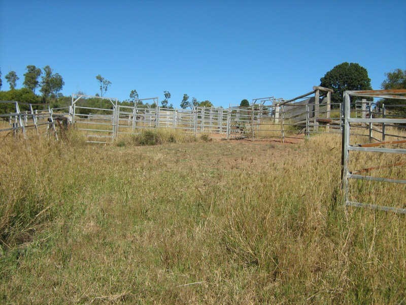 457 Ten Chain Road, Kinleymore QLD 4613