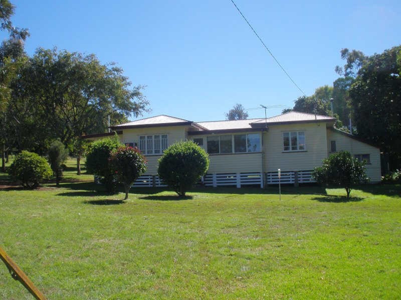 263 Hoggs Road, Wooroolin QLD 4608