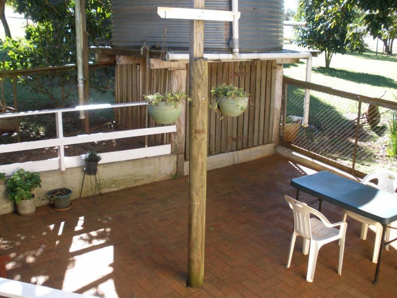 263 Hoggs Road, Wooroolin QLD 4608