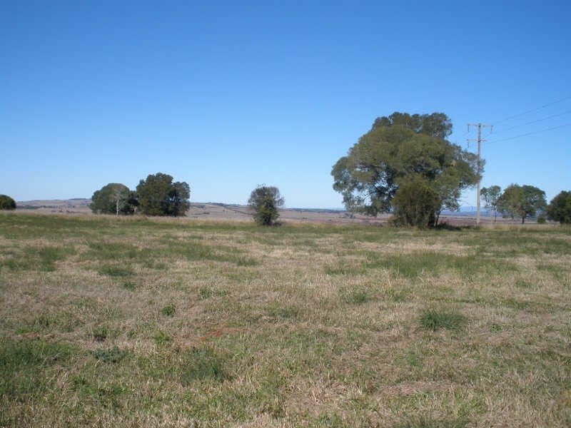 263 Hoggs Road, Wooroolin QLD 4608