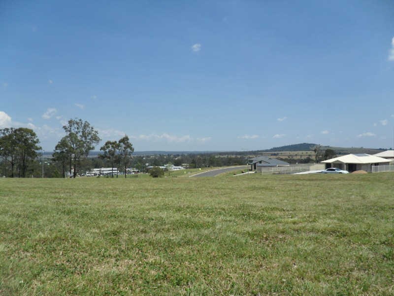 58 Banksia Drive, Kingaroy QLD 4610
