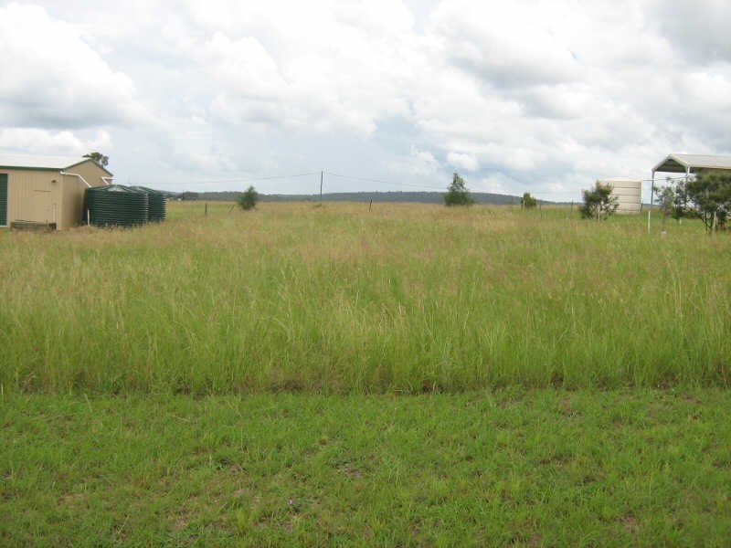 32 Hardiker Street, Moffatdale QLD 4605