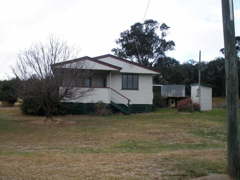 177 Cants Road, Wooroolin QLD 4608