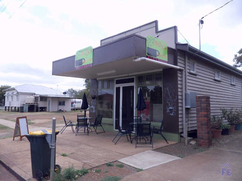 17 River Road, Kingaroy QLD 4610