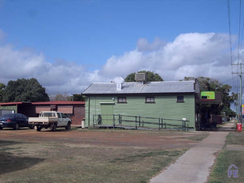 17 River Road, Kingaroy QLD 4610