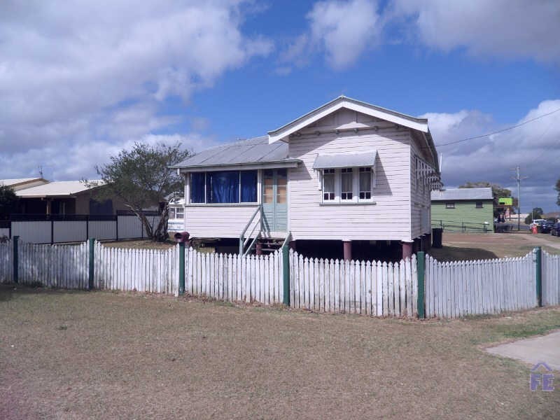 17 River Road, Kingaroy QLD 4610