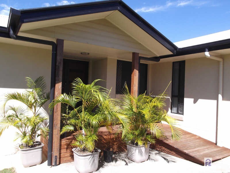 69 Cowie Drive, Kingaroy QLD 4610