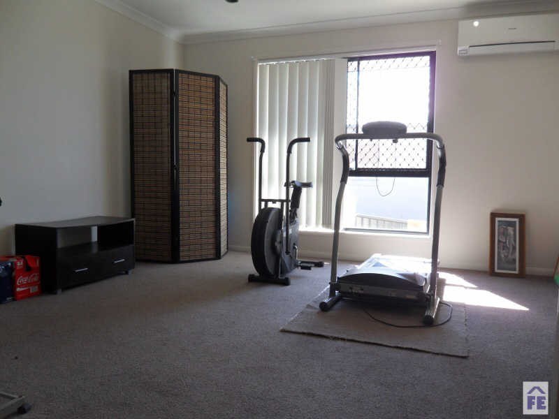 69 Cowie Drive, Kingaroy QLD 4610