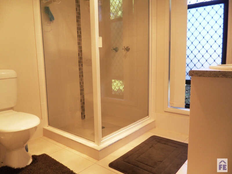 69 Cowie Drive, Kingaroy QLD 4610