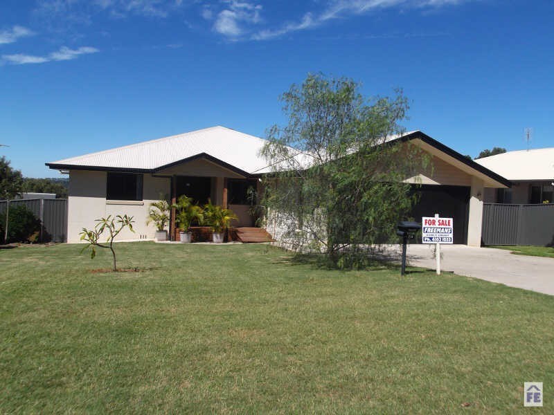 69 Cowie Drive, Kingaroy QLD 4610