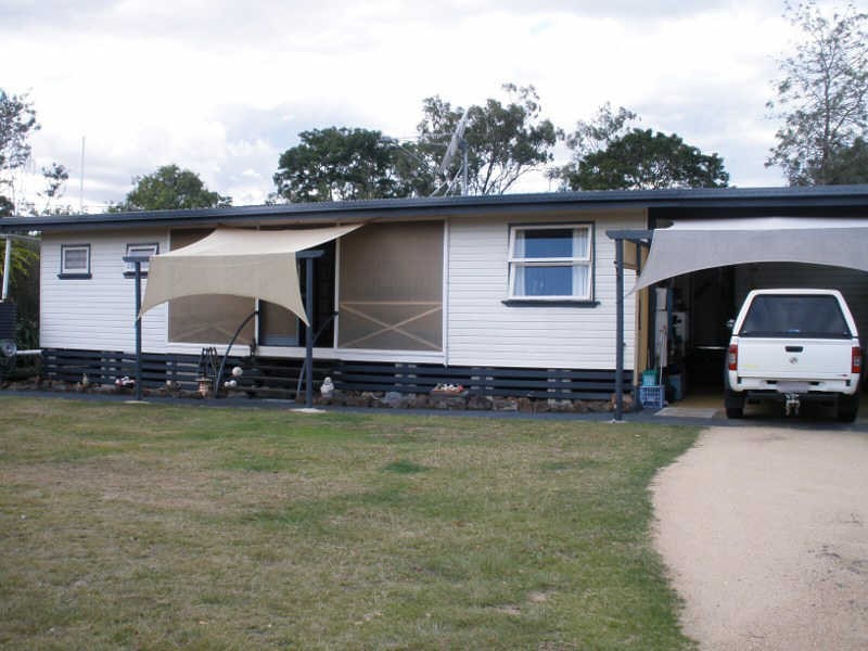 121 Lilian Avenue, Ellesmere QLD 4610