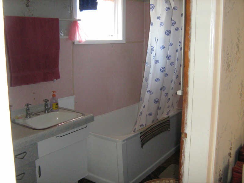 121 Lilian Avenue, Ellesmere QLD 4610