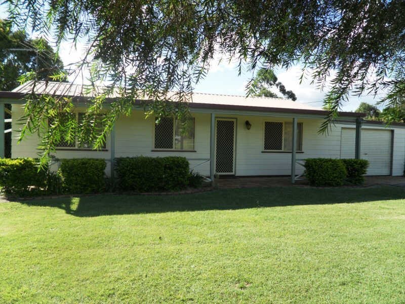 17 Keith Shaw Drive, Kingaroy QLD 4610
