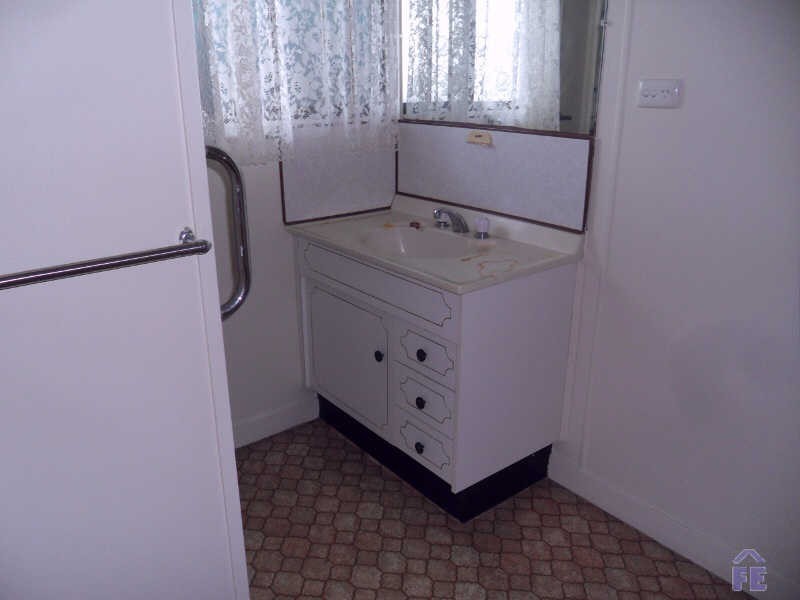 2/30 Knight Street, Kingaroy QLD 4610