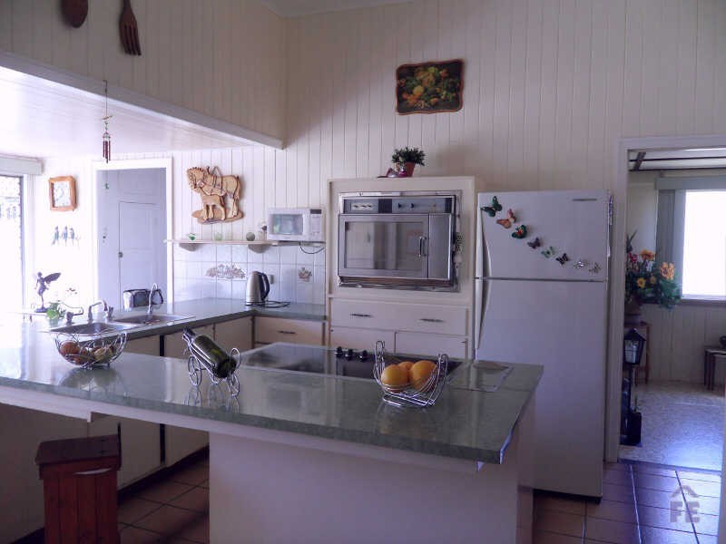 34 Carinya Street, Kingaroy QLD 4610