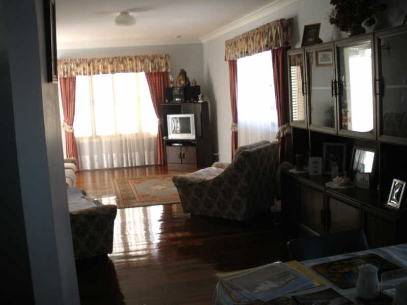 10 Meek Street, Tingoora QLD 4608