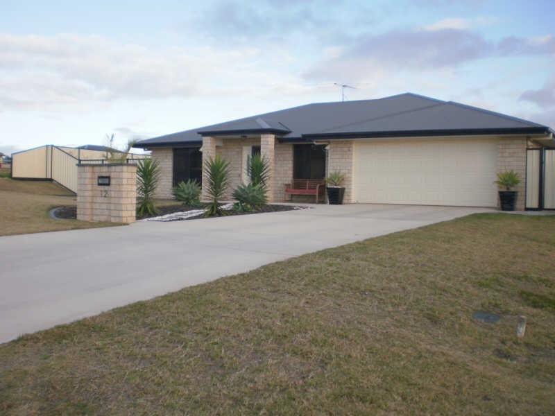12 Daisy Court, Kingaroy QLD 4610