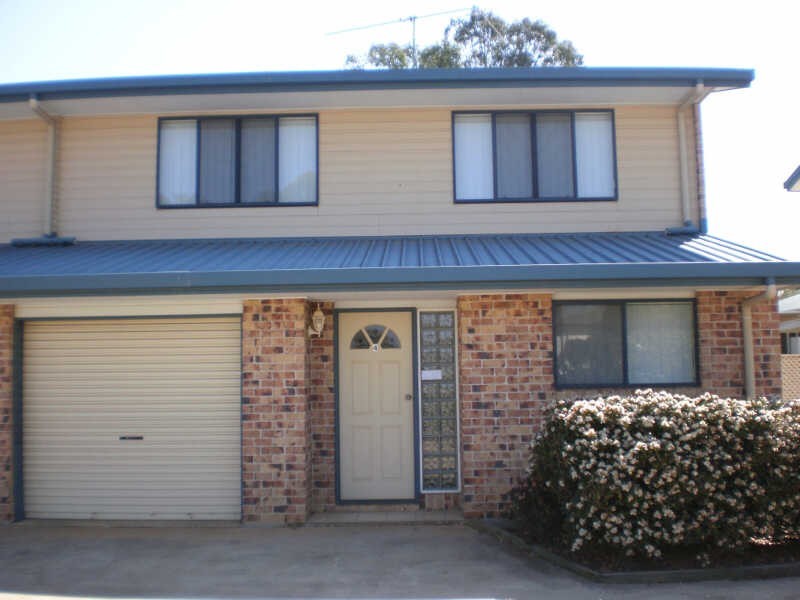 4/277 Haly Street, Kingaroy QLD 4610