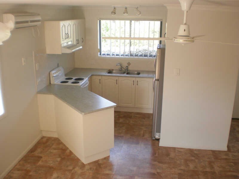 4/277 Haly Street, Kingaroy QLD 4610