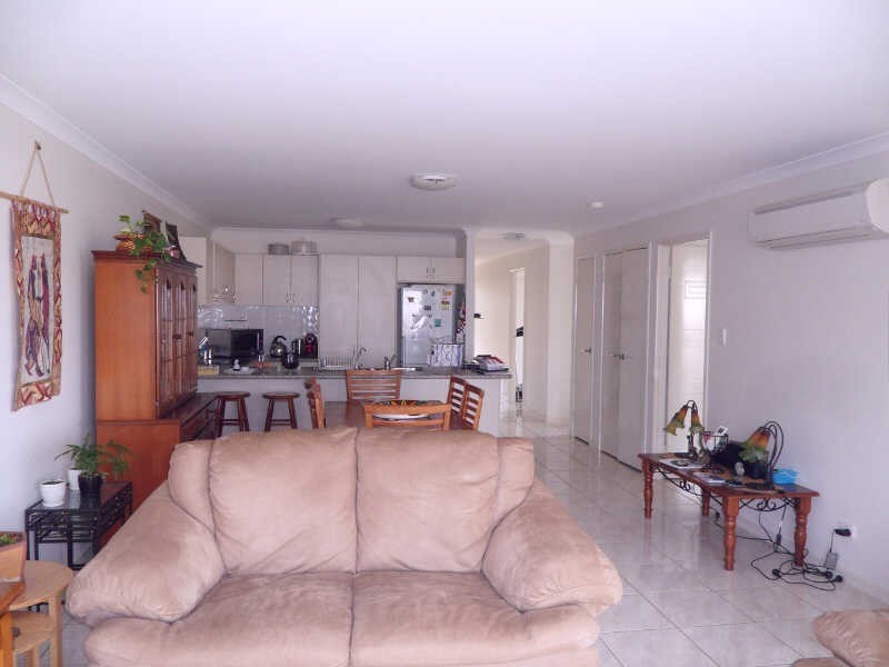 2/15 Hodge Street, Kingaroy QLD 4610