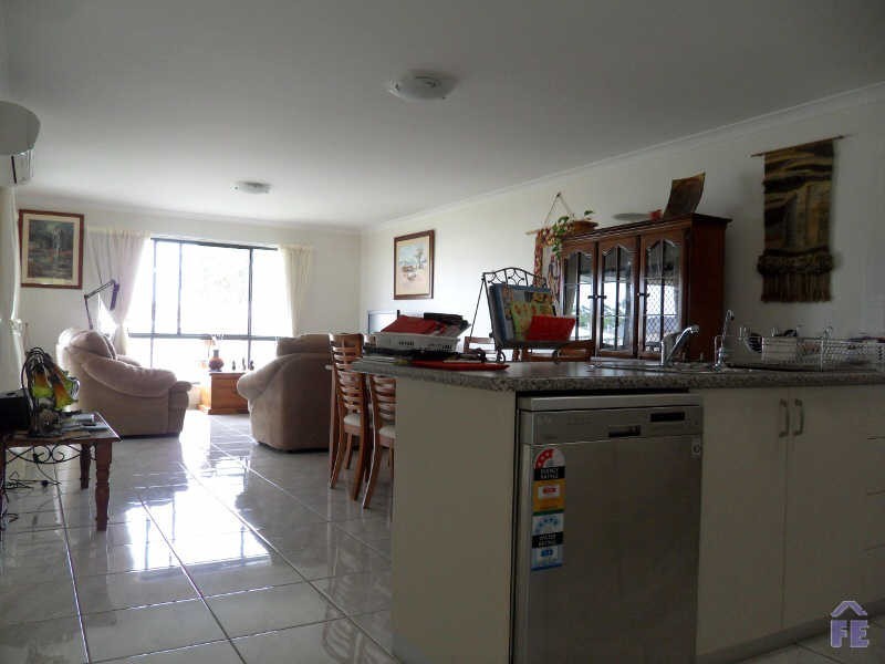 2/15 Hodge Street, Kingaroy QLD 4610