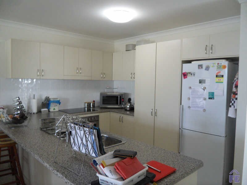 2/15 Hodge Street, Kingaroy QLD 4610