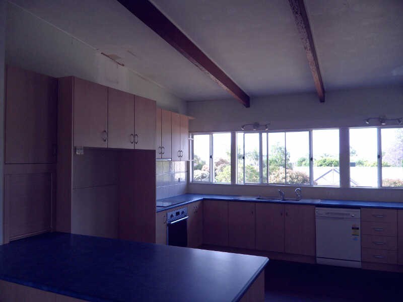 25 Reservoir Street, Kingaroy QLD 4610