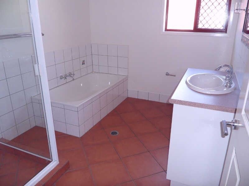 5 Tidar Court, Booie QLD 4610