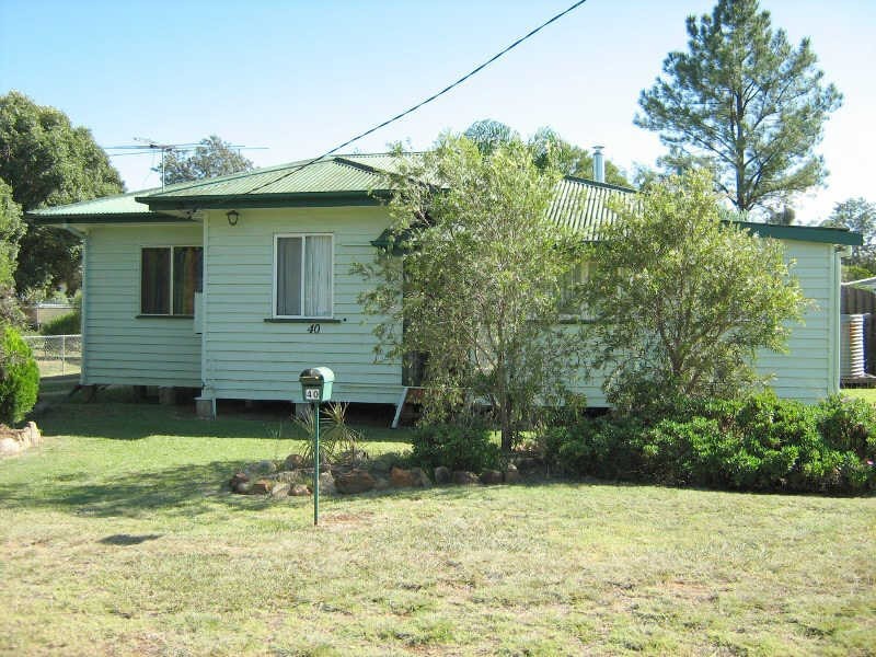 40 Earl Street, Kingaroy QLD 4610