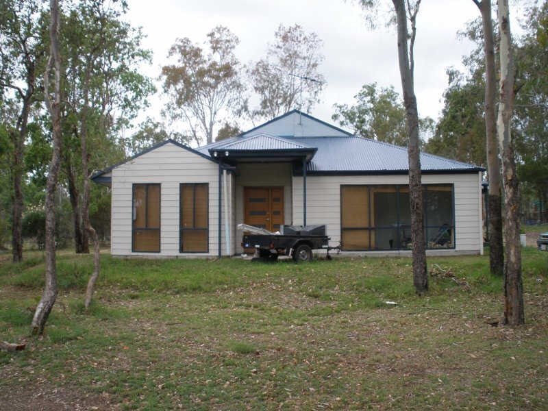 19 OCallaghan Street, Nanango QLD 4615