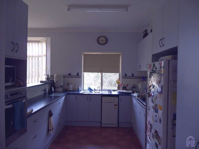 1 Macaulay Drive, Kingaroy QLD 4610