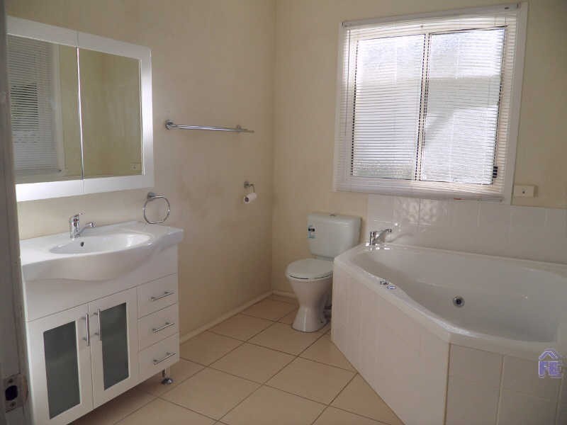 26 Coral Street, Kingaroy QLD 4610