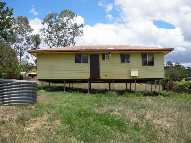 45 Collingwood Street, Proston QLD 4613