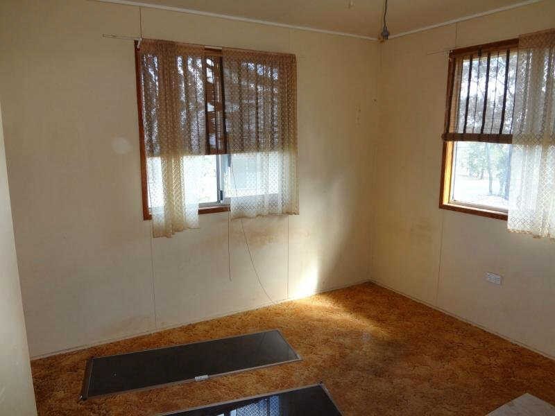 45 Collingwood Street, Proston QLD 4613
