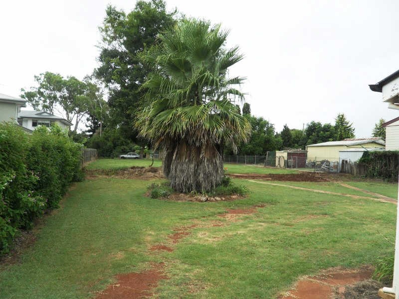 4 Gladys Street, Kingaroy QLD 4610