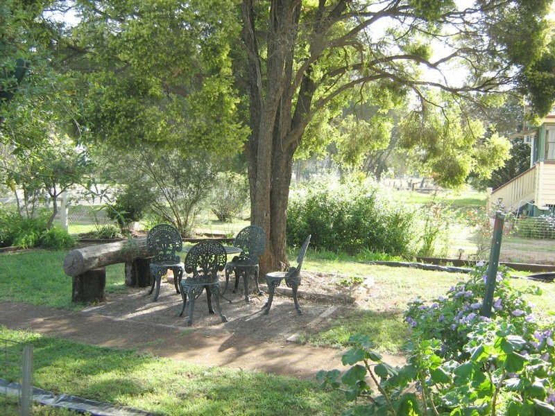 16 Reen Street, Kingaroy QLD 4610