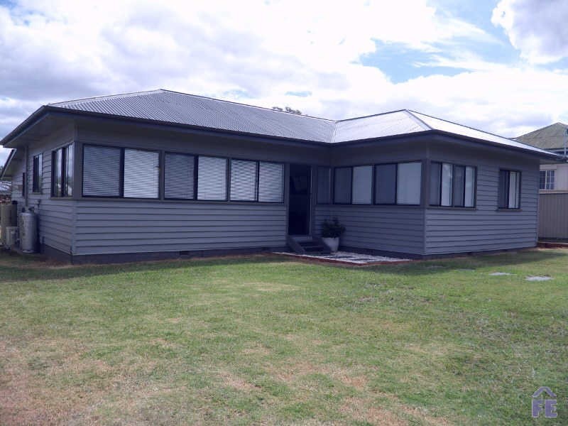 35 Albert Street, Kingaroy QLD 4610