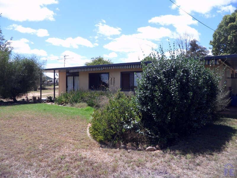 206 Siefert Street, Crawford QLD 4610